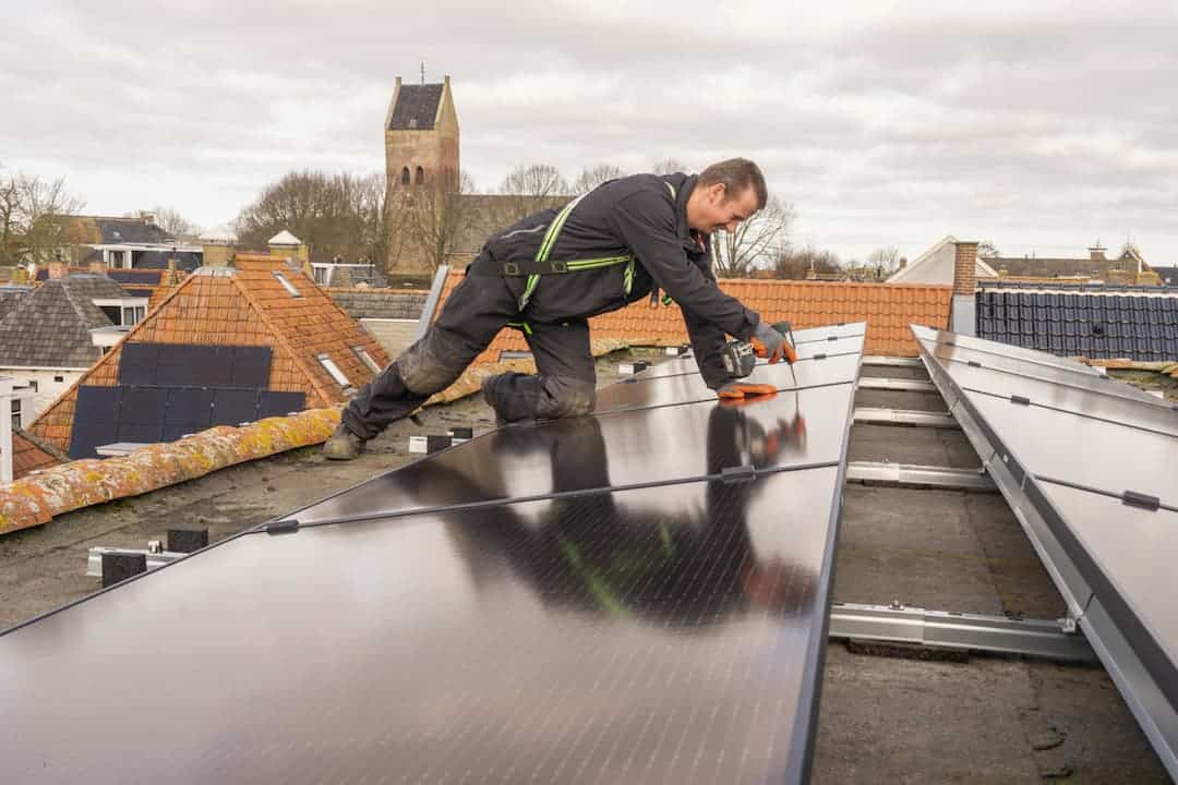 Installatie zonnepanelen